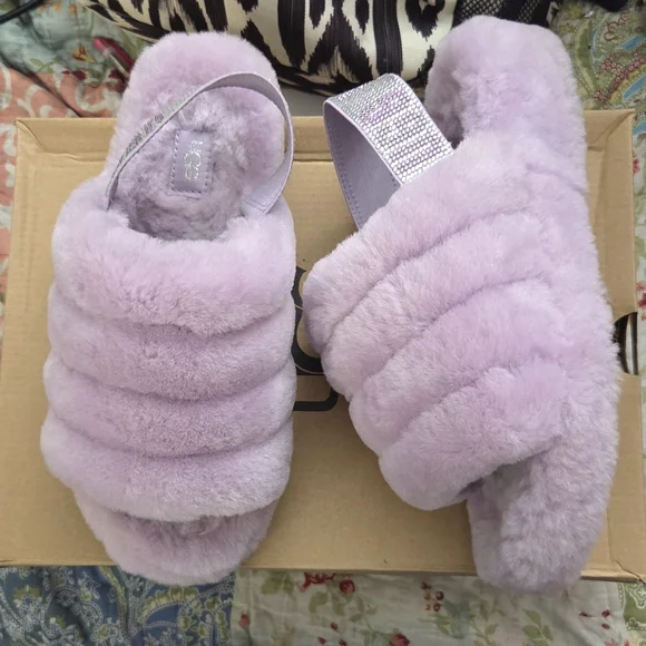 UGG Women's Fluffy Lilac Slippers - Picture 2 of 6